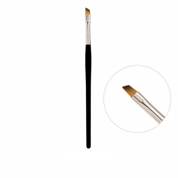 alt Ben Nye Makeup Brush - Angle 