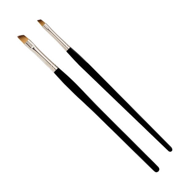 alt Ben Nye Makeup Brush - Angle 